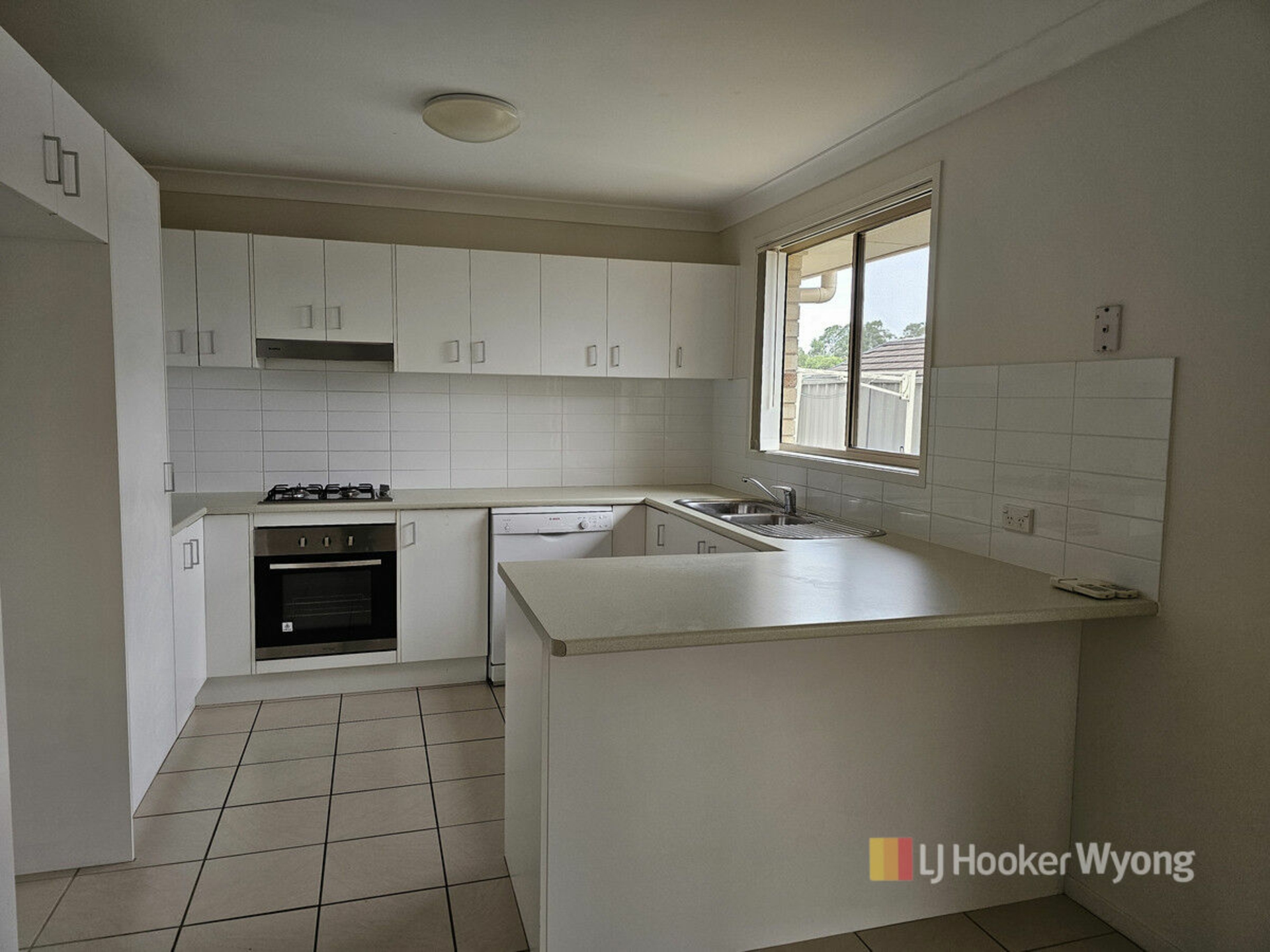 1 Dahlia Avenue, HAMLYN TERRACE