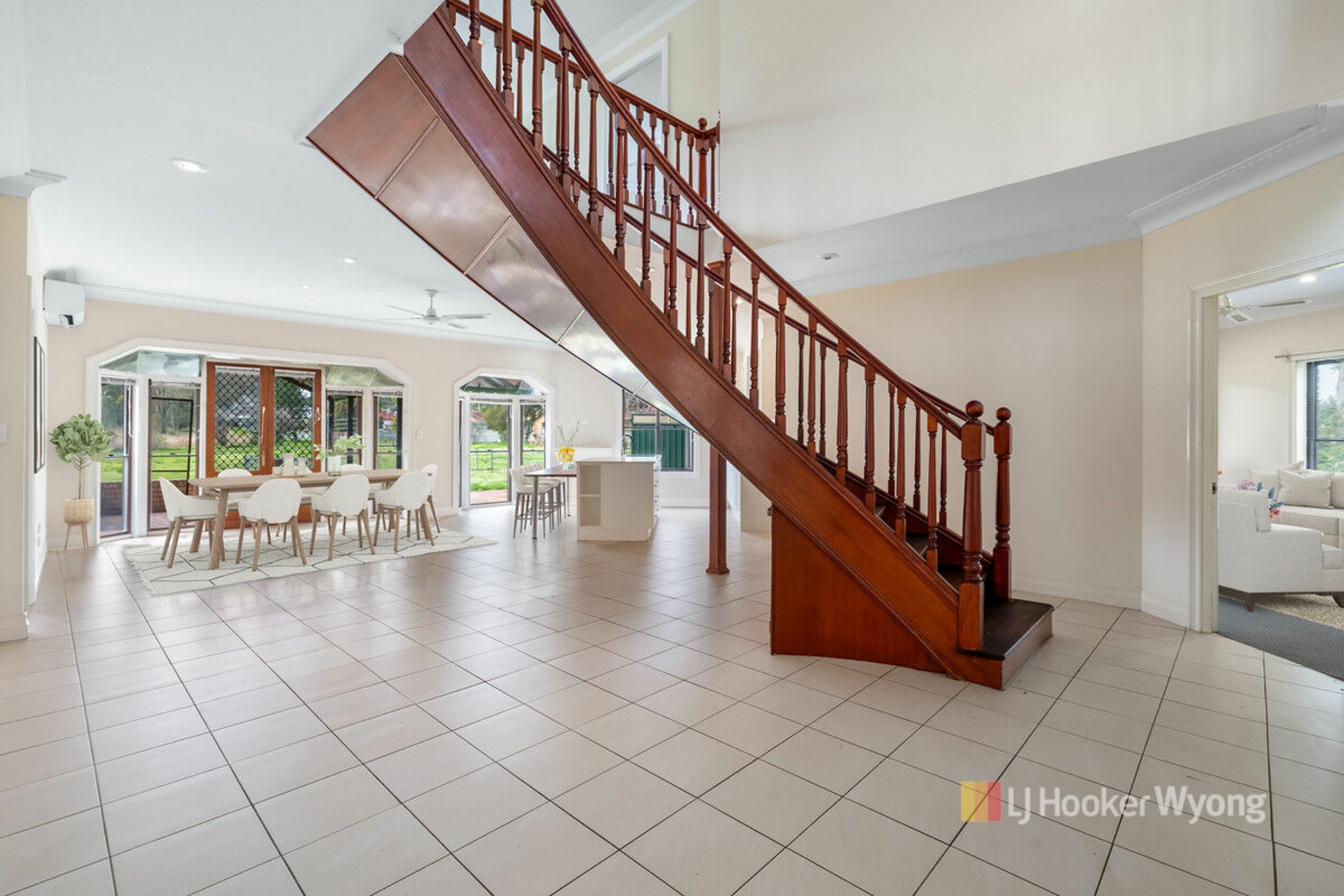 190 Pollock Avenue — photo 8 of 22