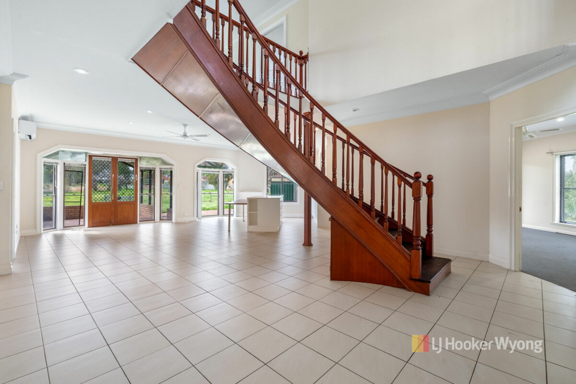 190 Pollock Avenue — photo 9 of 22