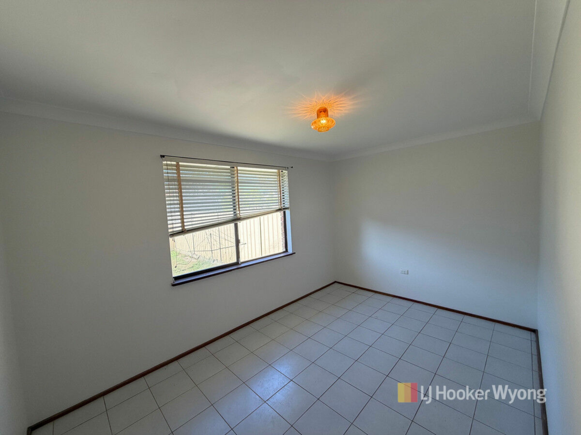 83 Watkin Avenue — photo 13 of 13