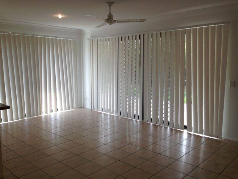 13 Oaktree Place, BRACKEN RIDGE