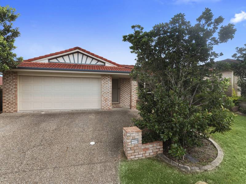 4 Bearke Place, BRACKEN RIDGE