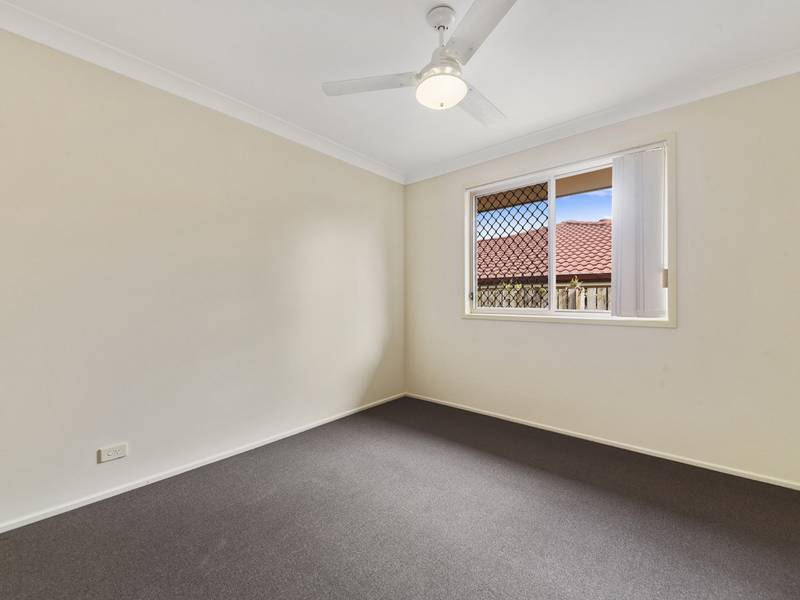 4 Bearke Place, BRACKEN RIDGE