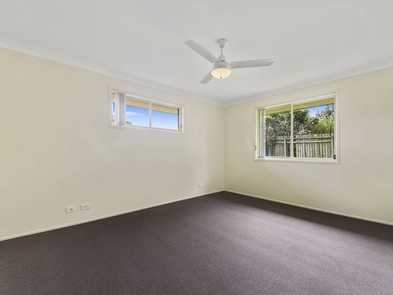 4 Bearke Place, BRACKEN RIDGE