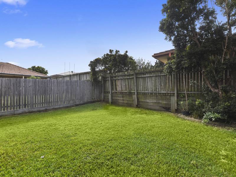 4 Bearke Place, BRACKEN RIDGE