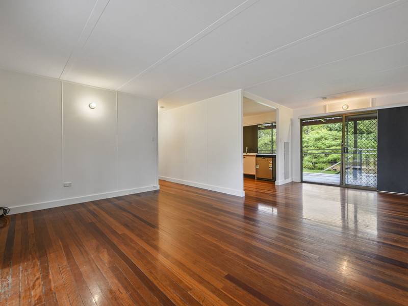 40 Junction Road, BURPENGARY EAST