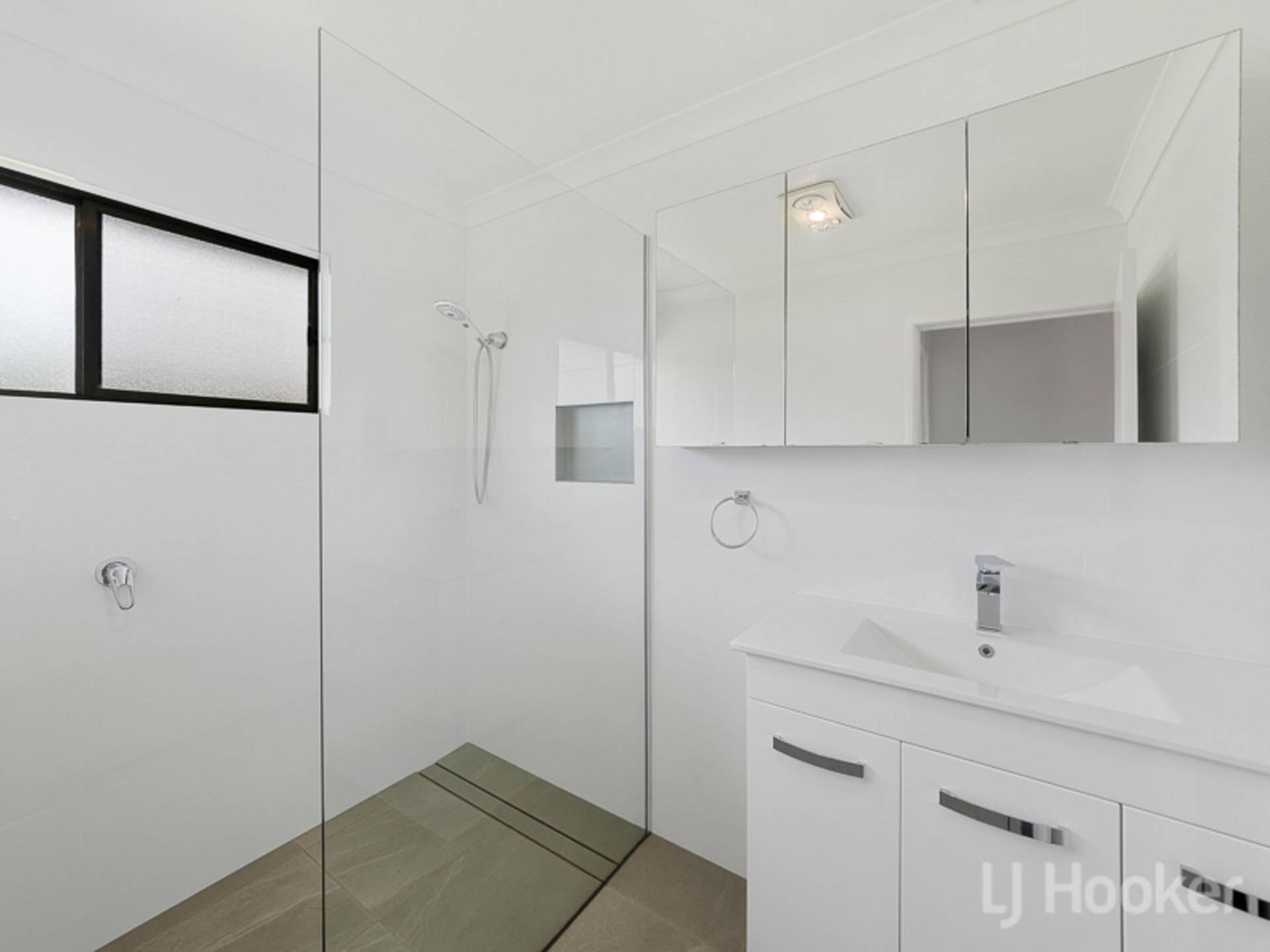 26 Woondaree Street, BRACKEN RIDGE