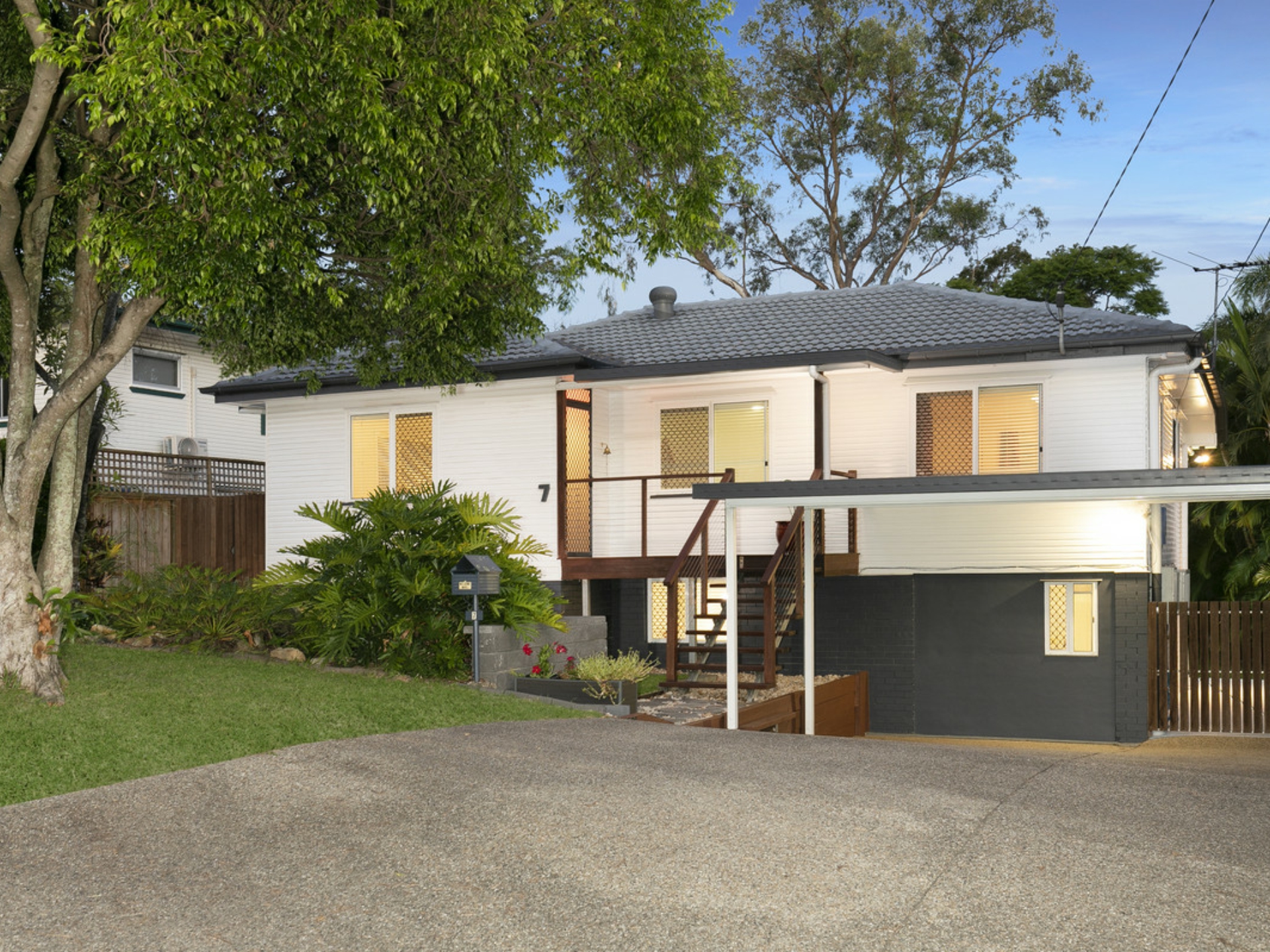 7 Backford Street, Chermside West