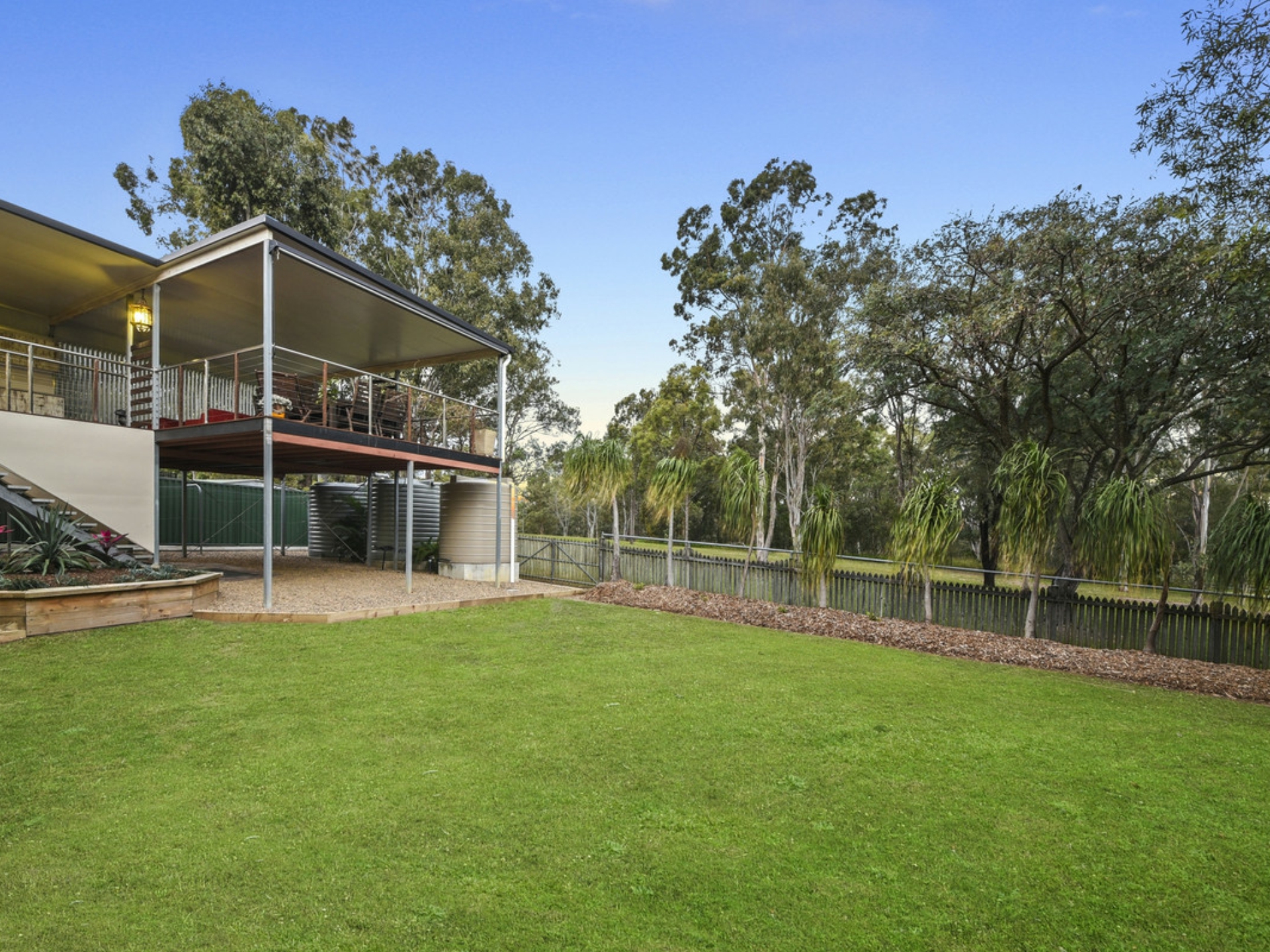 12 Larissa Street, GEEBUNG