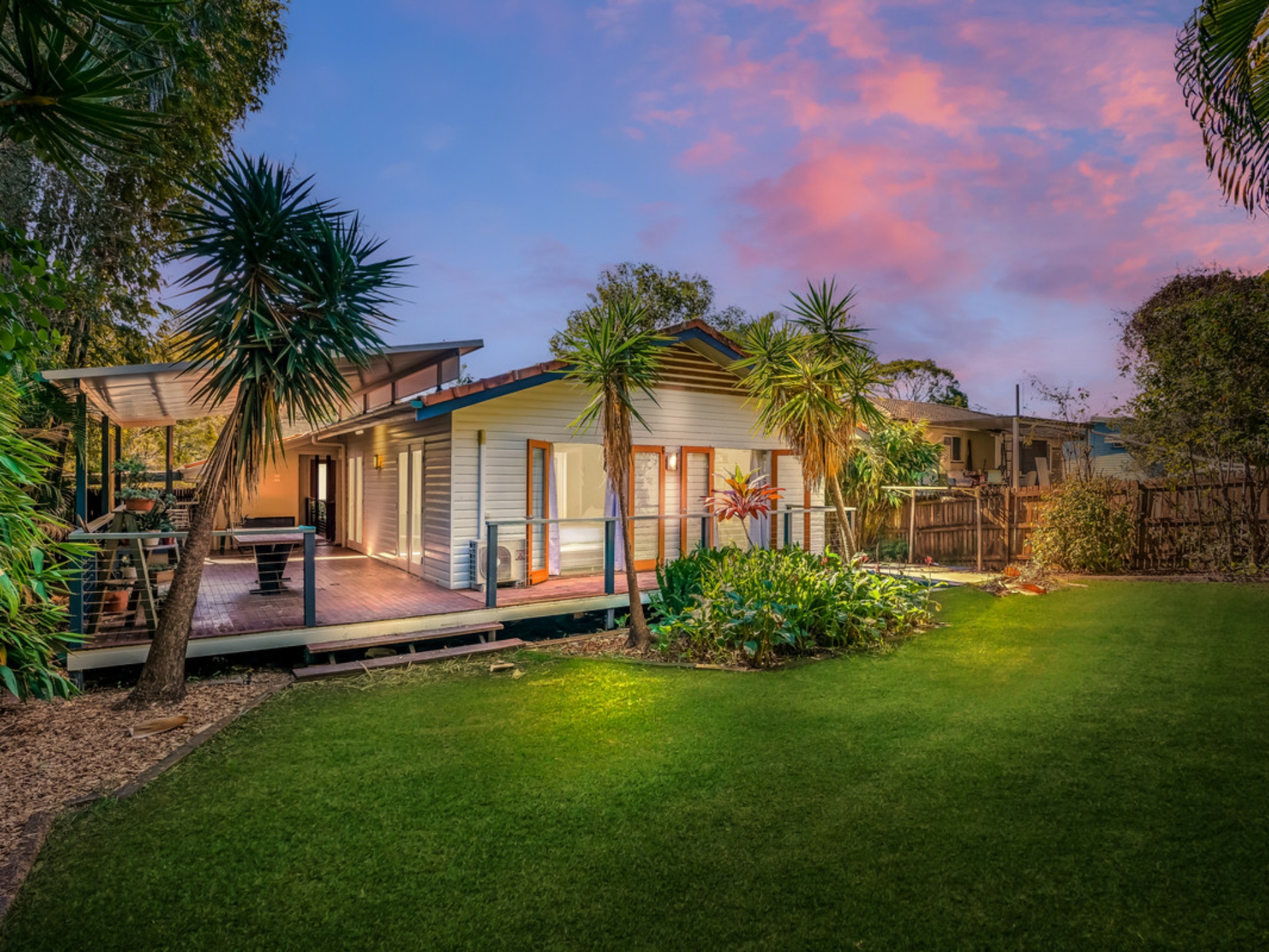 16 Glenhaven Street, KEDRON