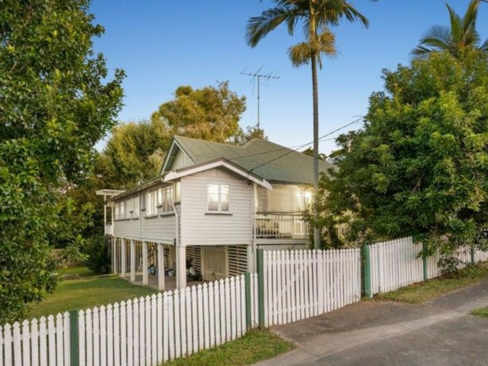 10 Rockbourne Terrace, PADDINGTON