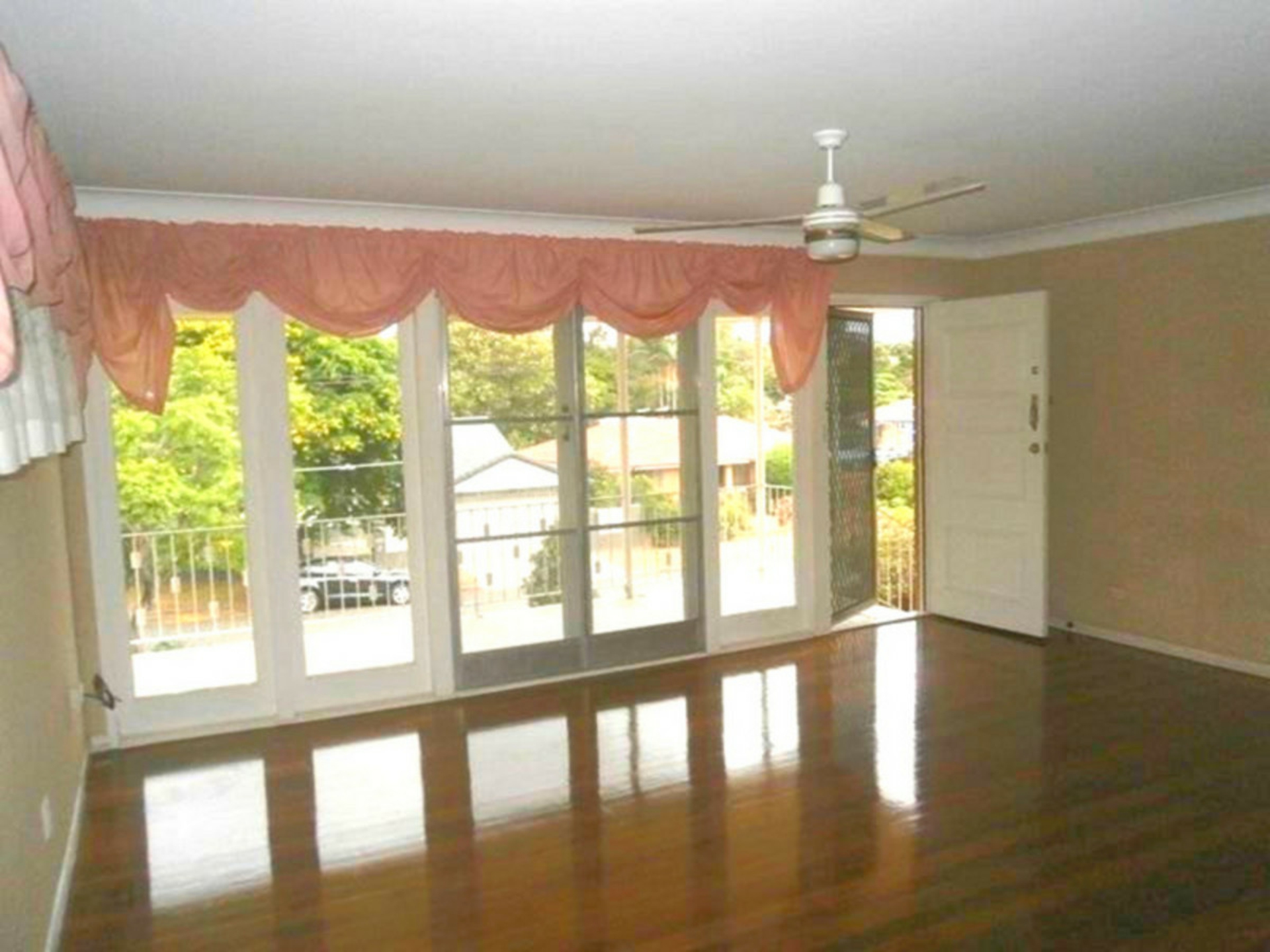 6 Hanbury Street, CHERMSIDE WEST