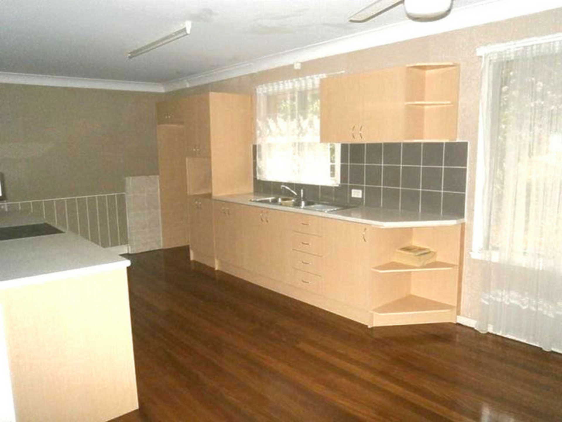 6 Hanbury Street, CHERMSIDE WEST