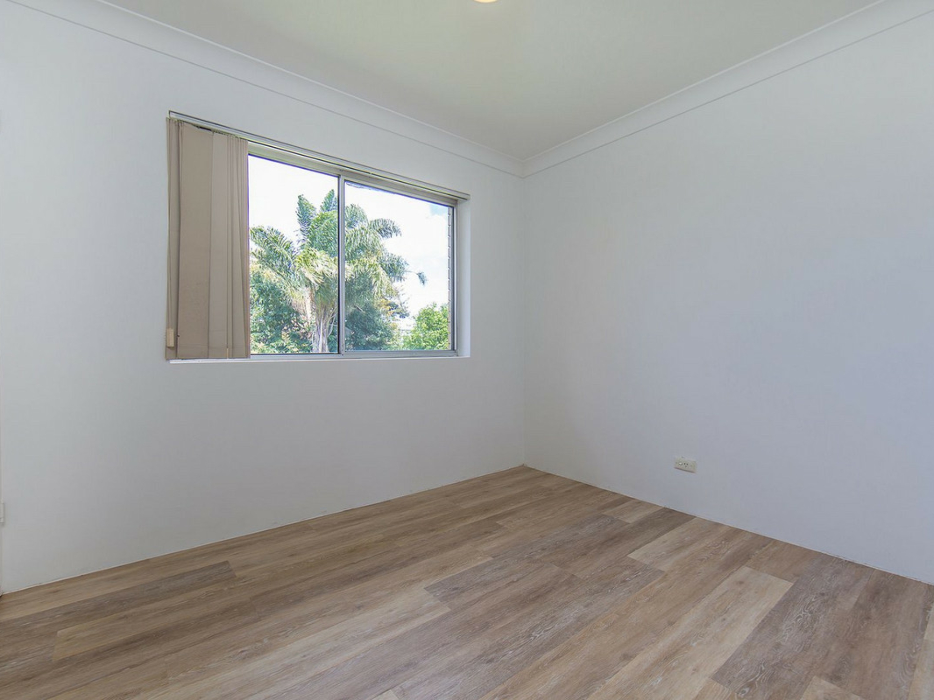 2/11 Lasseter Street, KEDRON