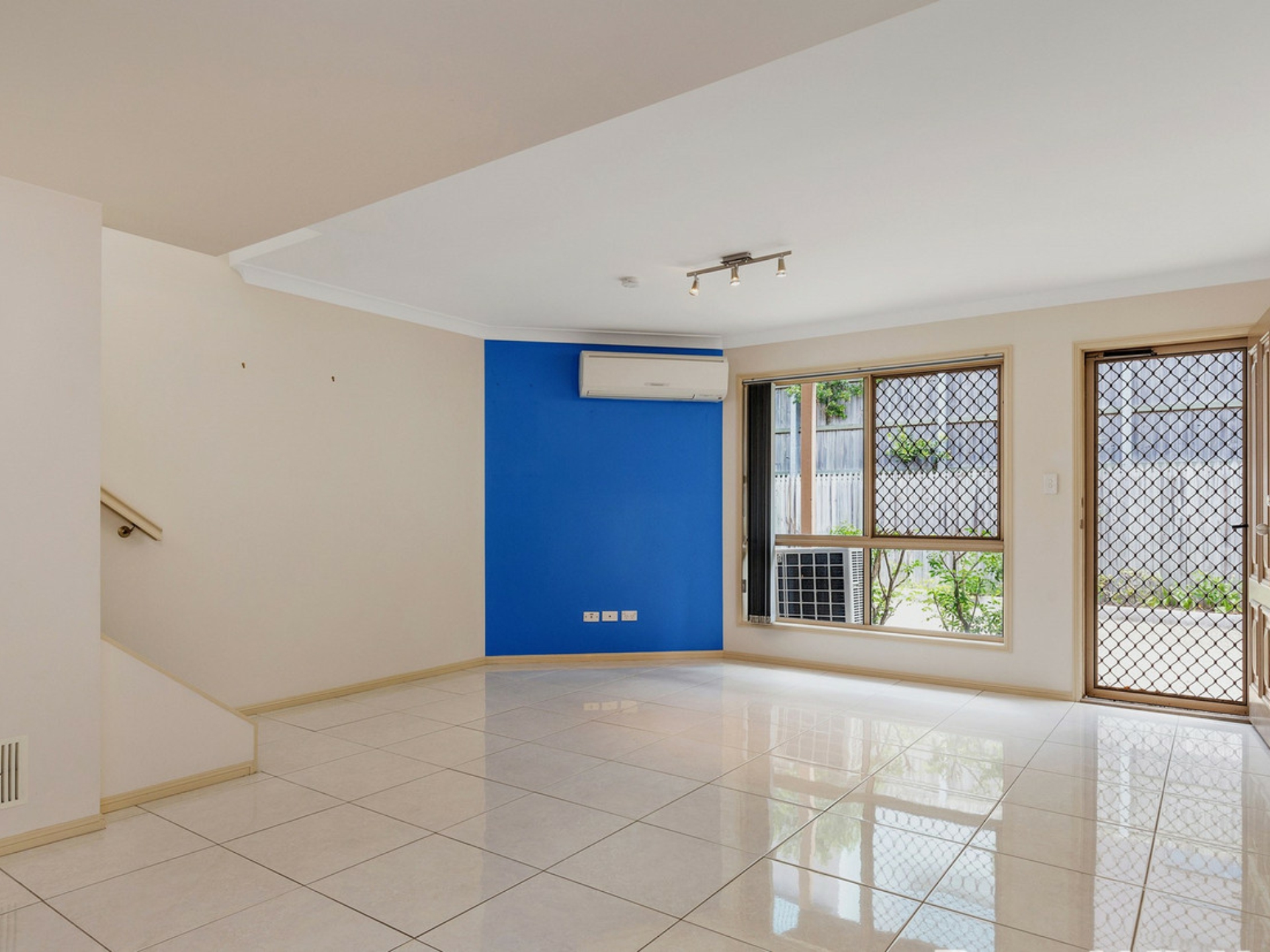 2/58 Sparkes Street, CHERMSIDE