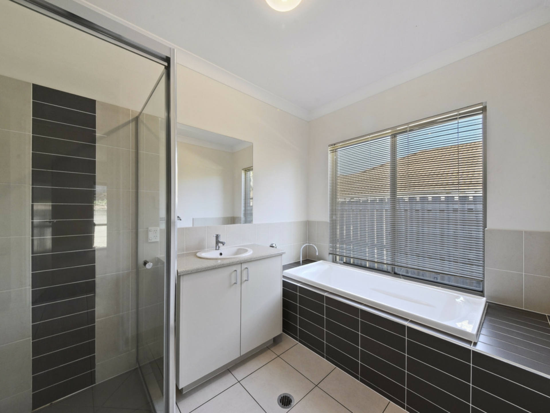 18 Steven Court, NARANGBA