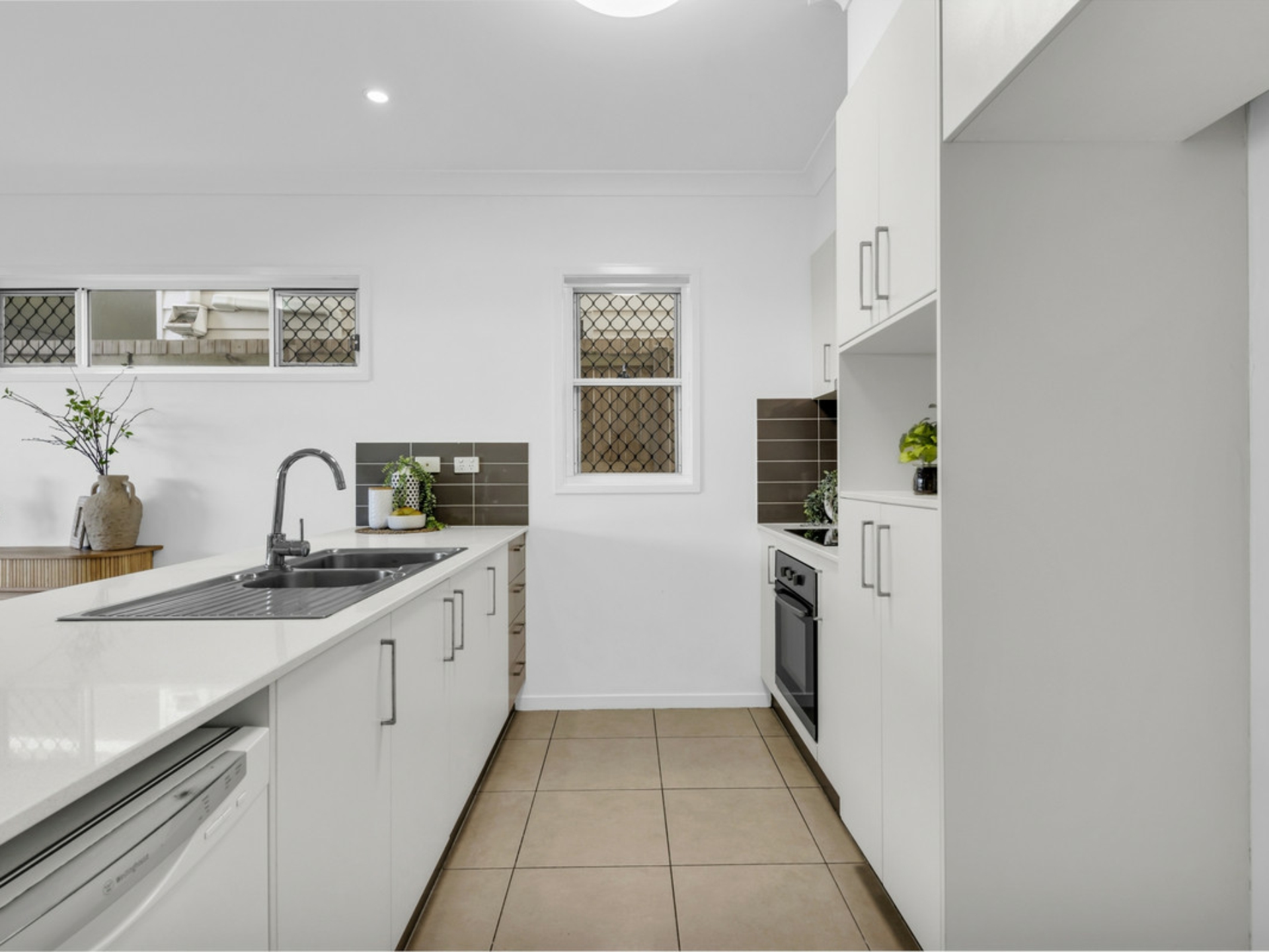4/100 Brickworks Road, KALLANGUR