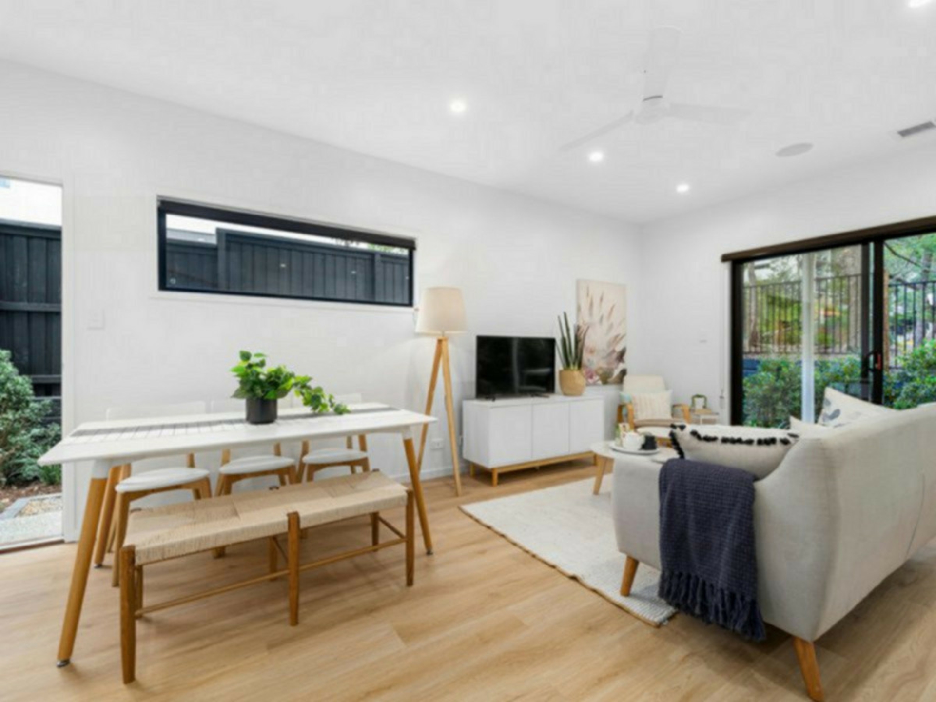 16/906 Hamilton Road, MCDOWALL