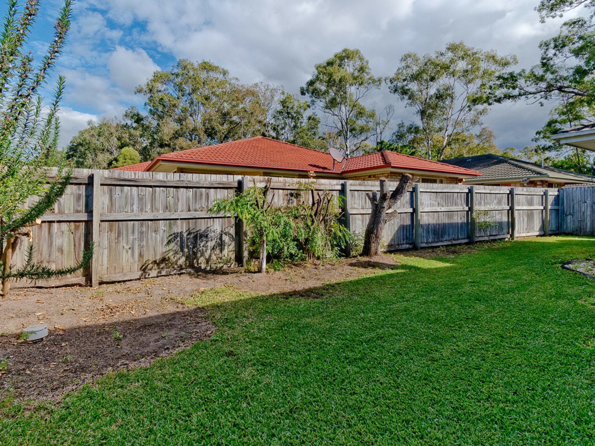 10 Fabian Place, BRACKEN RIDGE