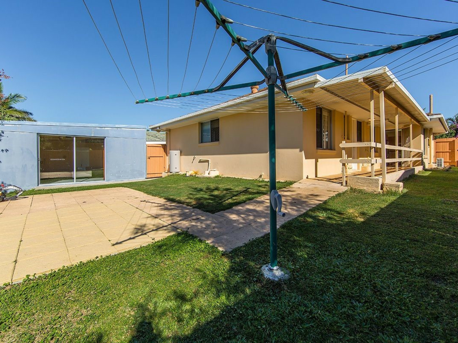 83 Redbourne Street, Chermside West