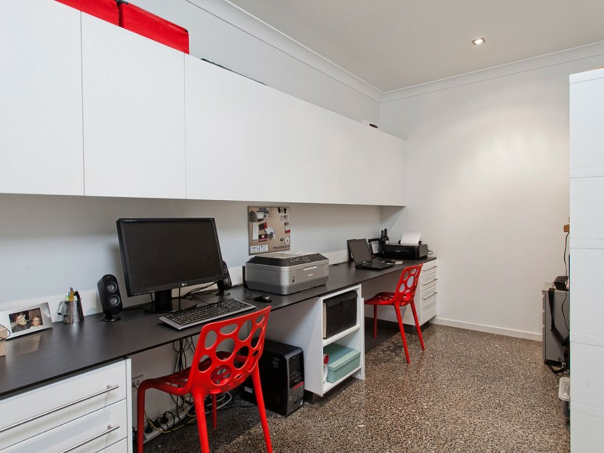 42 Scott Street, KEDRON