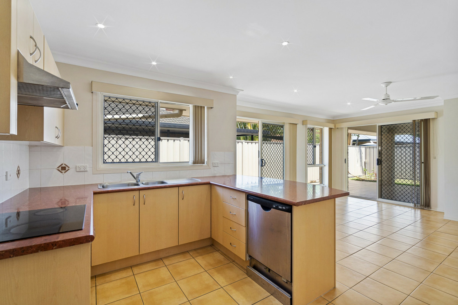 17 Mell Street, BRACKEN RIDGE