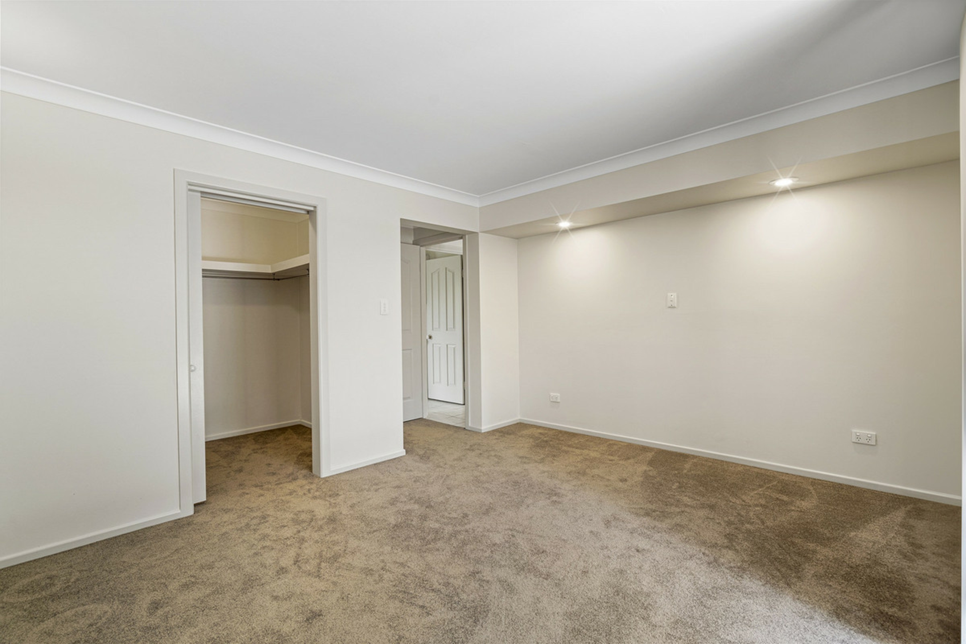 6 Garfield Terrace, EVERTON HILLS
