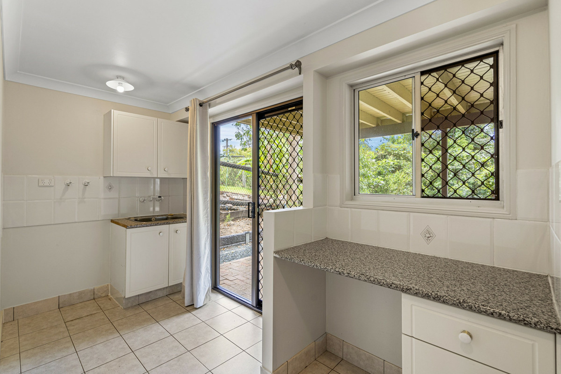 6 Garfield Terrace, EVERTON HILLS