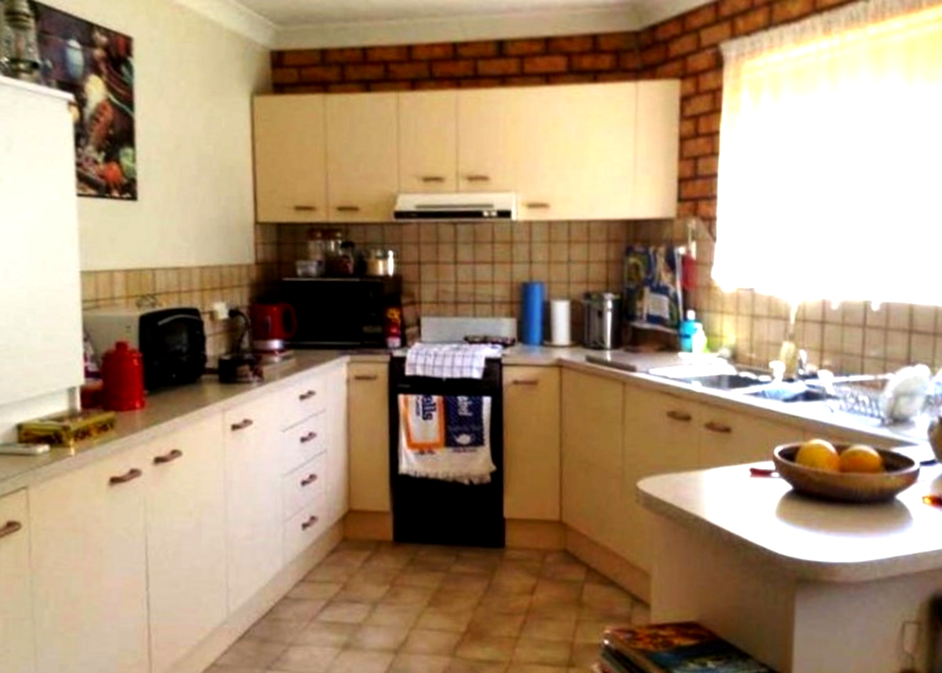 1/12 Bassano Street, GEEBUNG