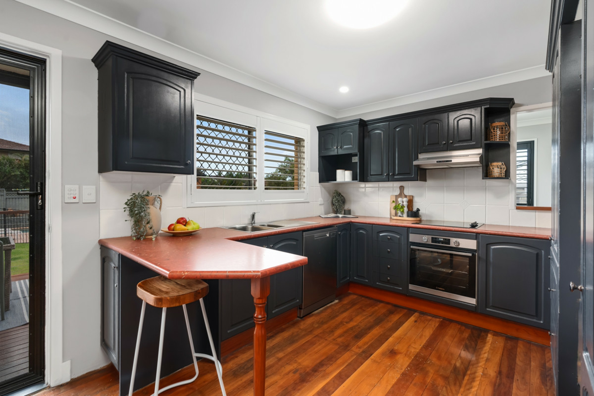 11 Toomey Street, CHERMSIDE WEST
