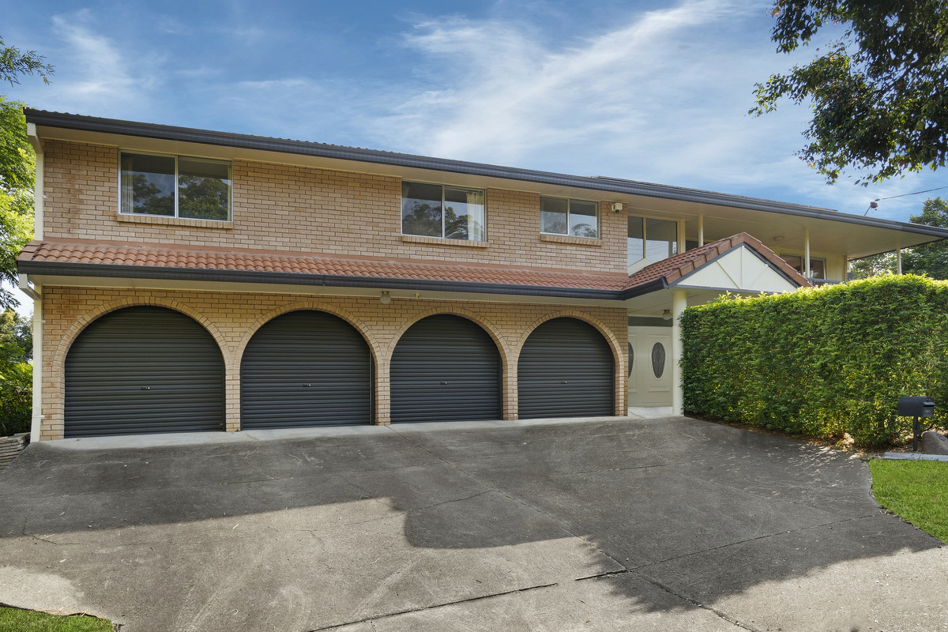 8 Lawrence Road, CHERMSIDE WEST