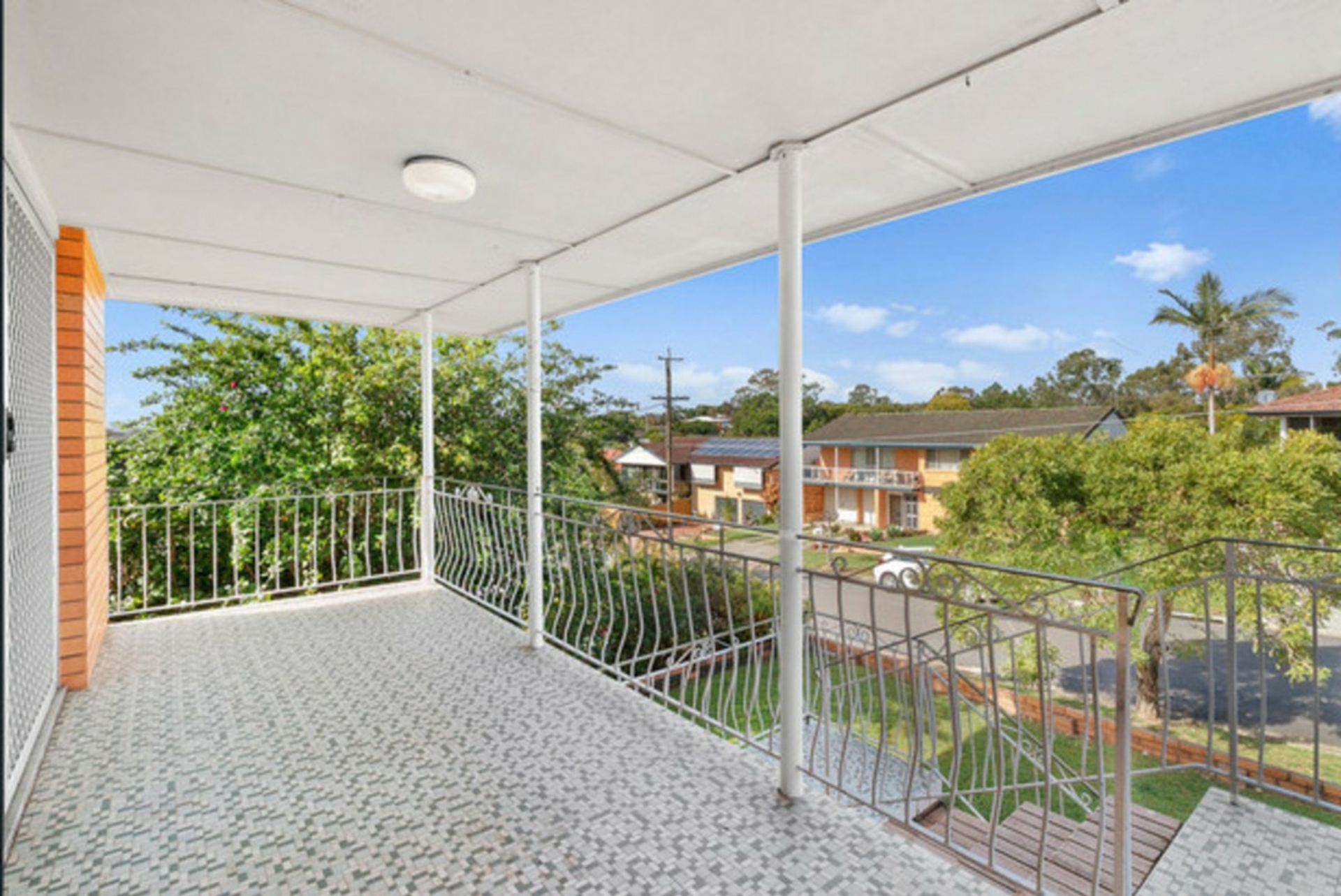 9 Kanofski Street, CHERMSIDE WEST
