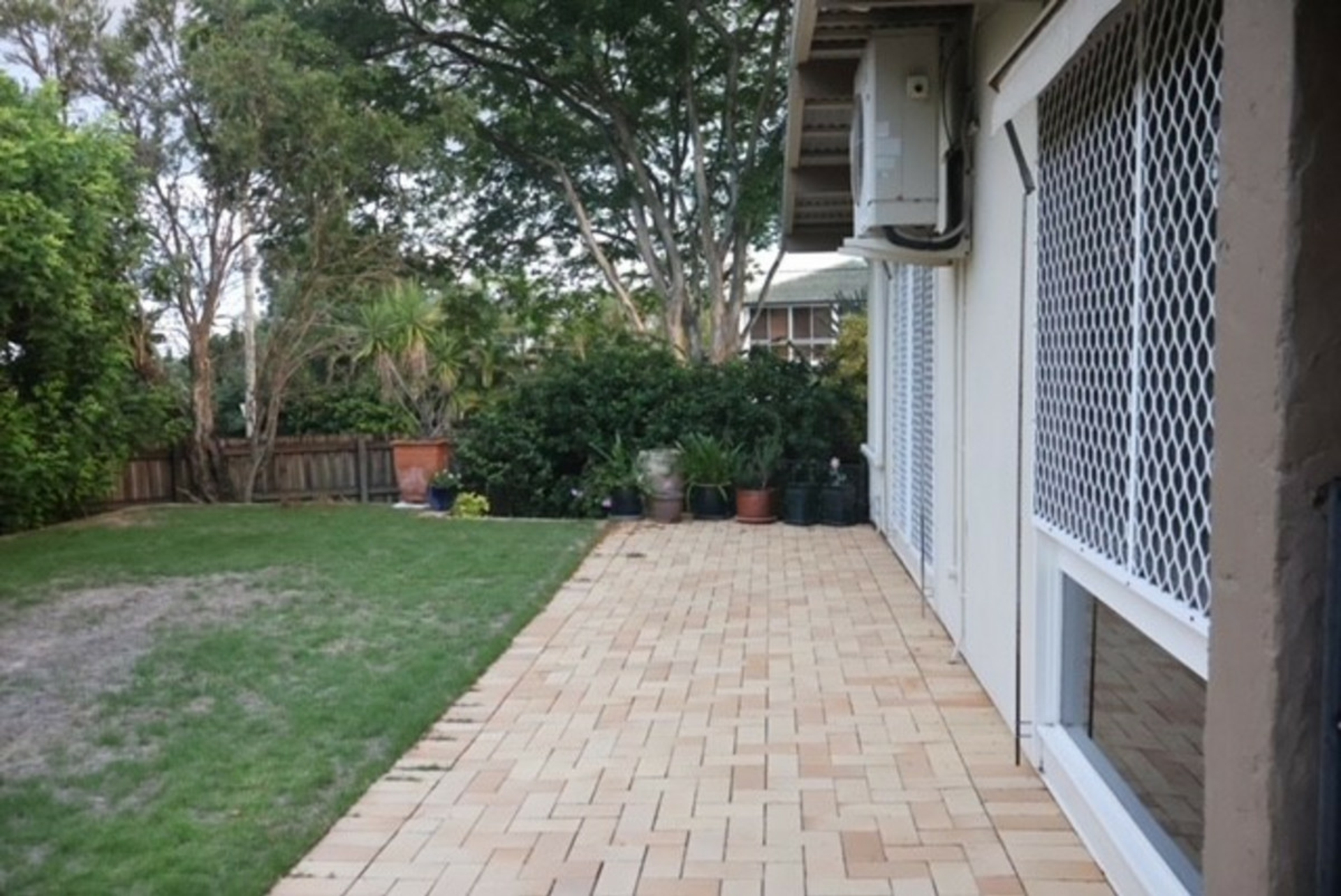 2 Dugald Street, ASPLEY
