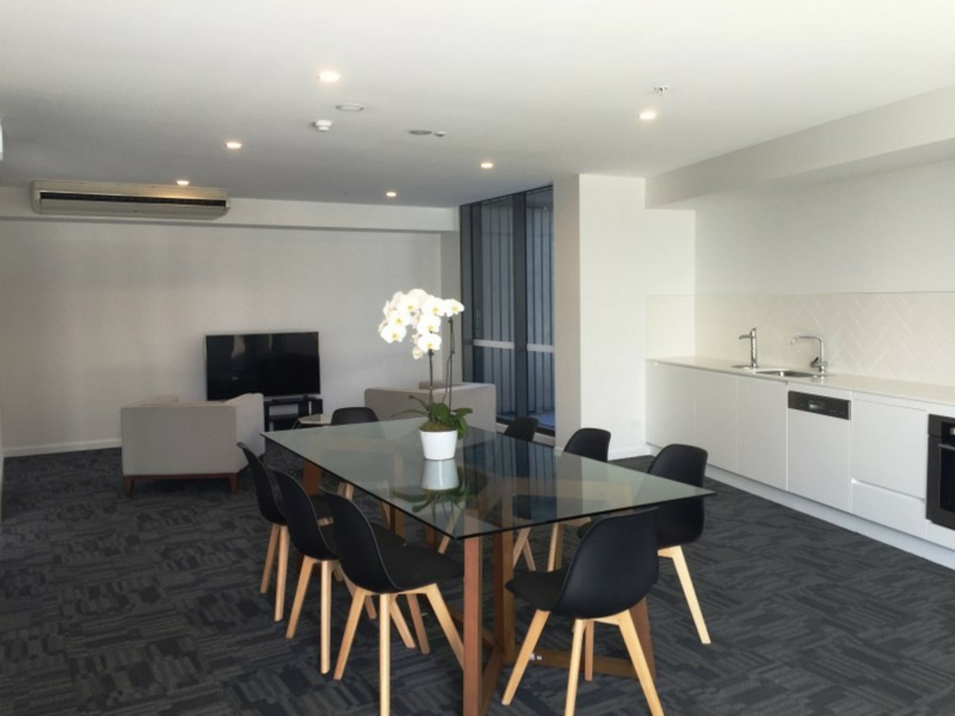 11708/26 Holdsworth Street, COORPAROO