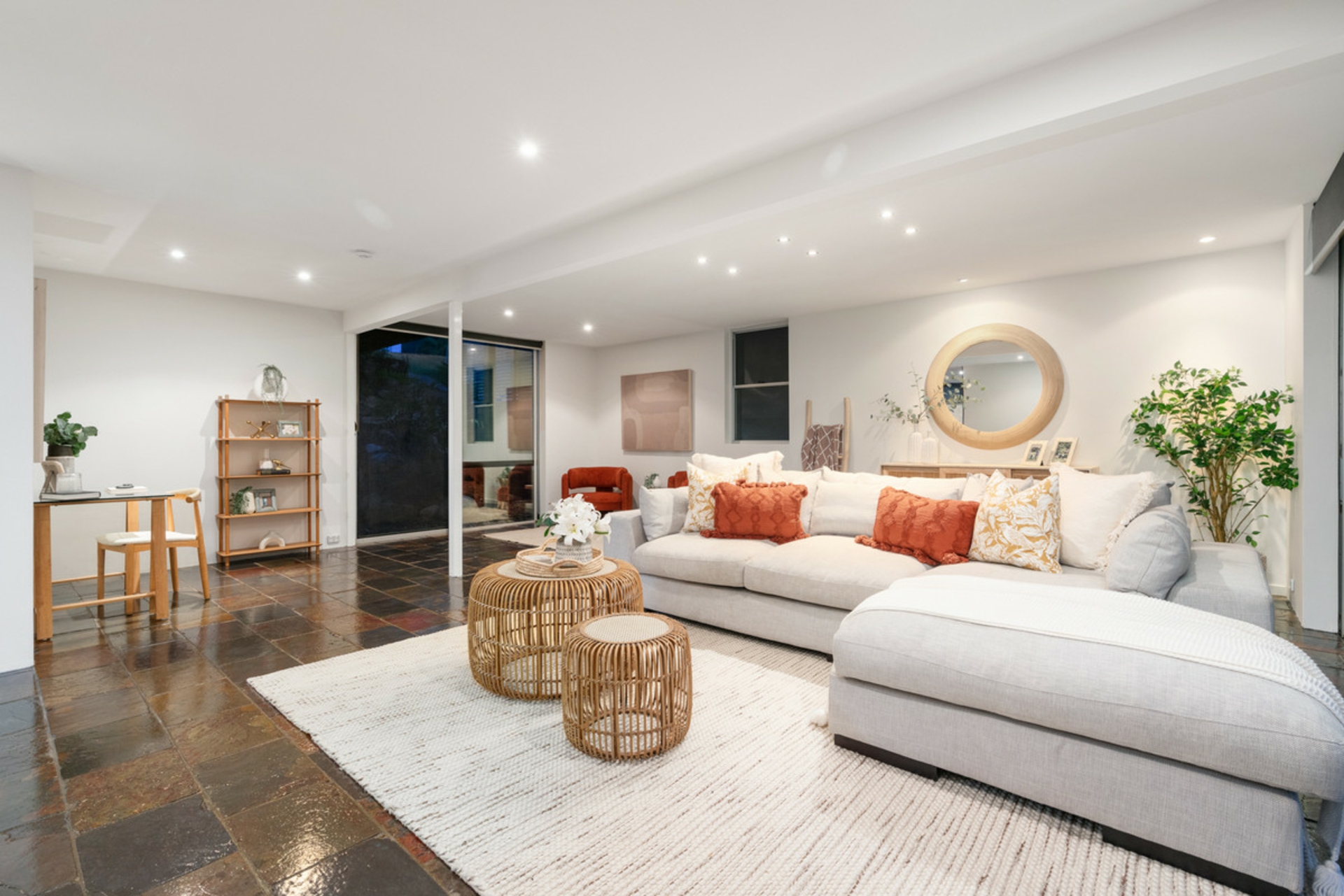 11 Ashley Road, CHERMSIDE WEST