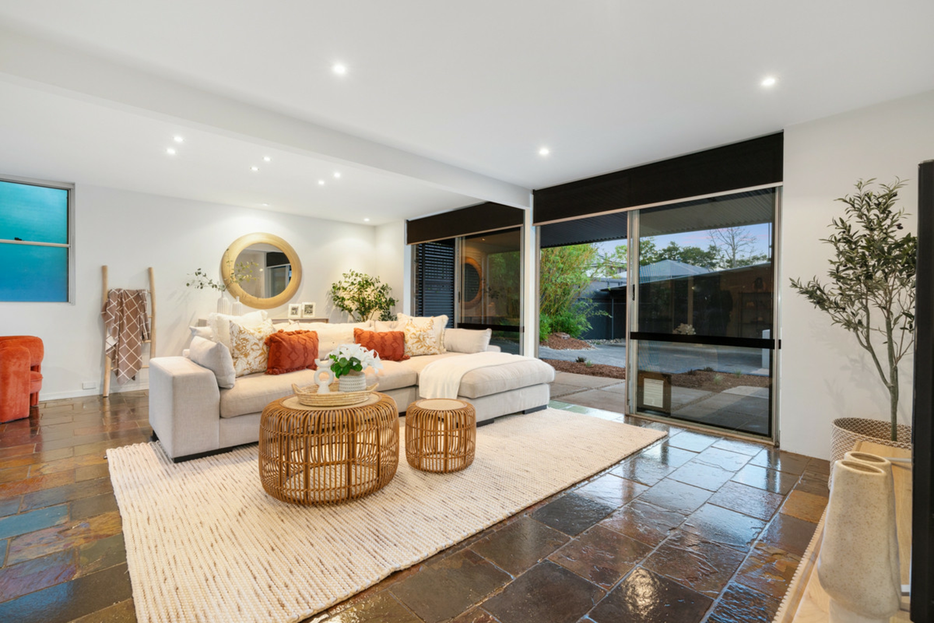 11 Ashley Road, CHERMSIDE WEST