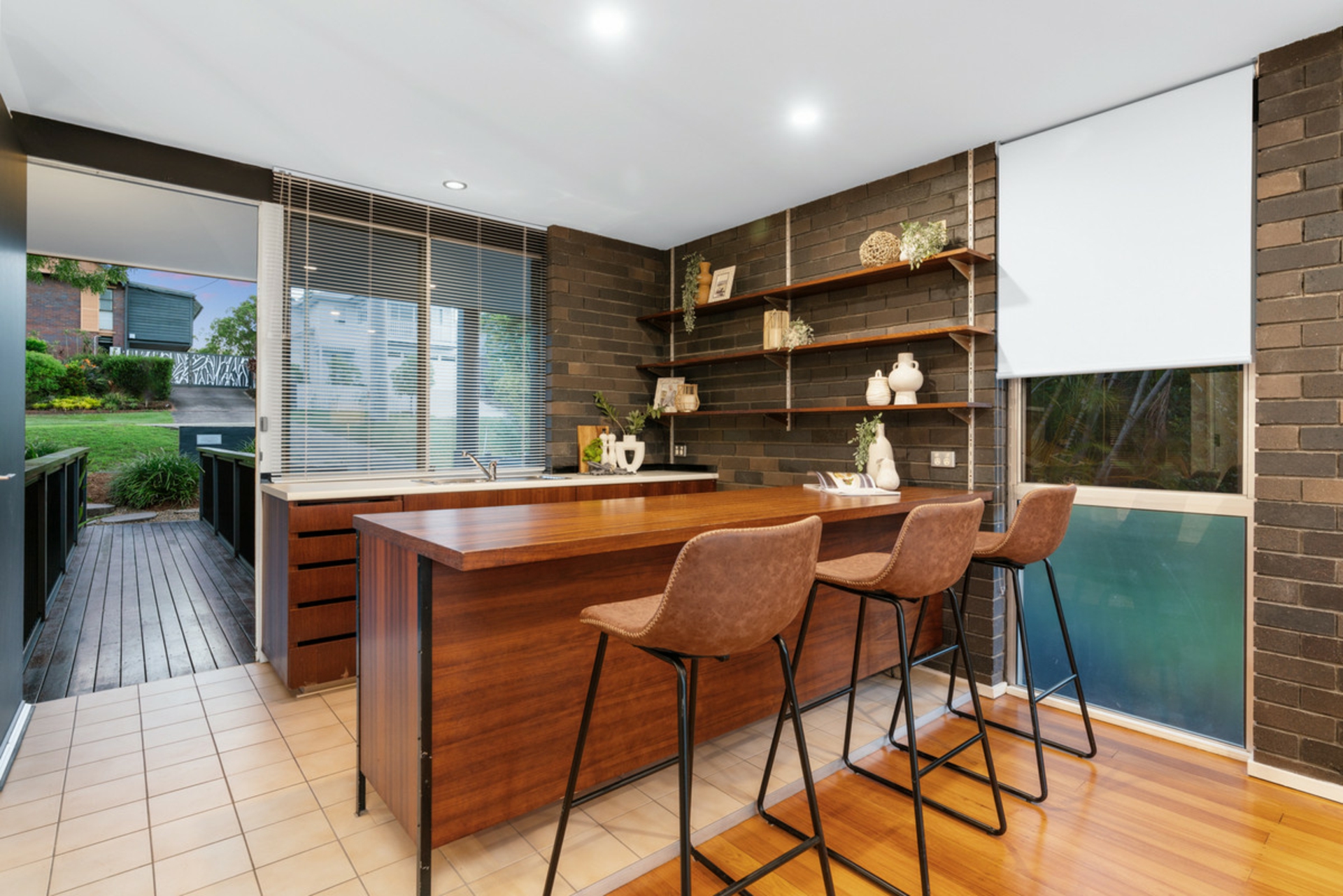 11 Ashley Road, CHERMSIDE WEST