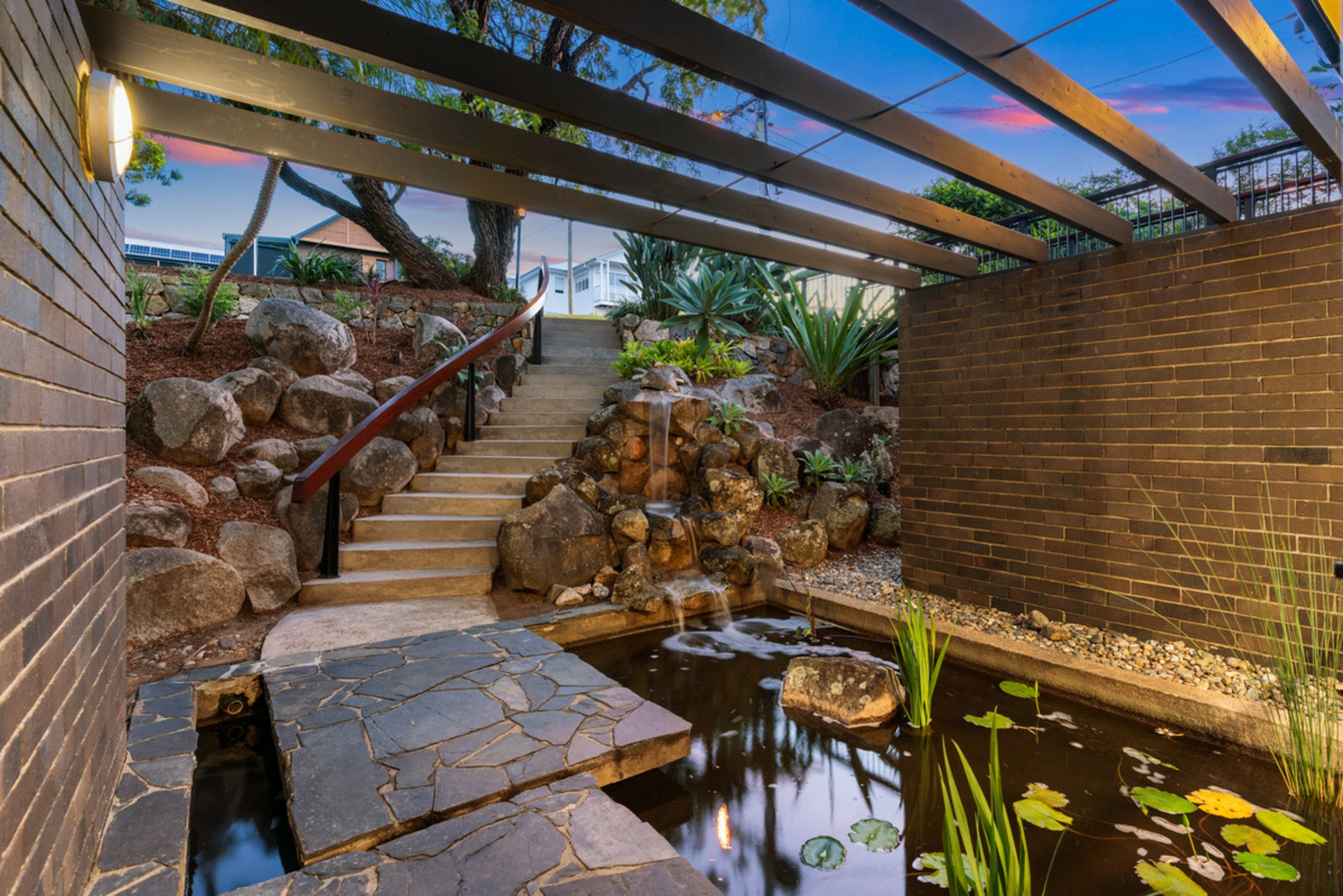 11 Ashley Road, CHERMSIDE WEST
