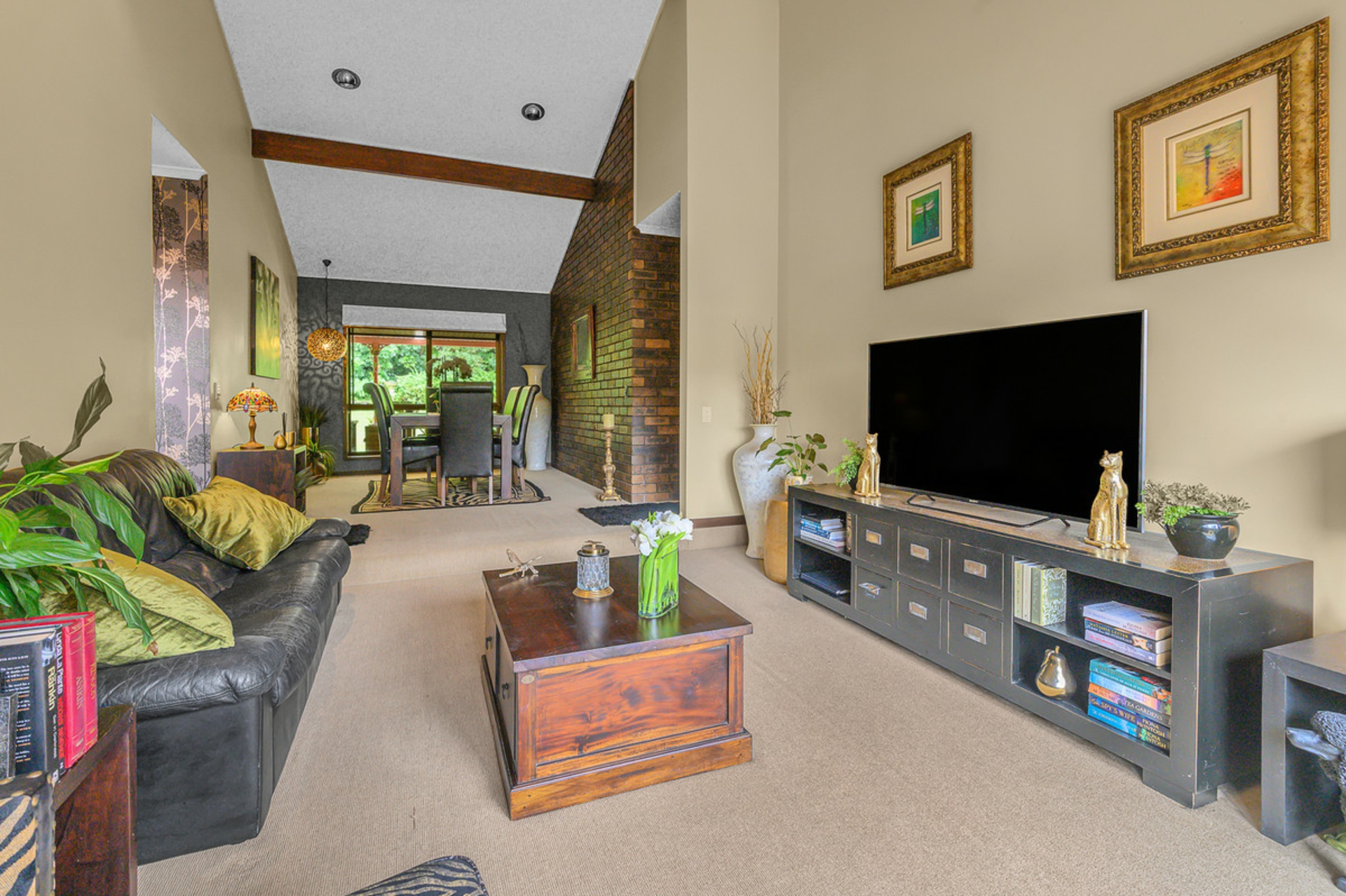 25 Ashley Road, CHERMSIDE WEST
