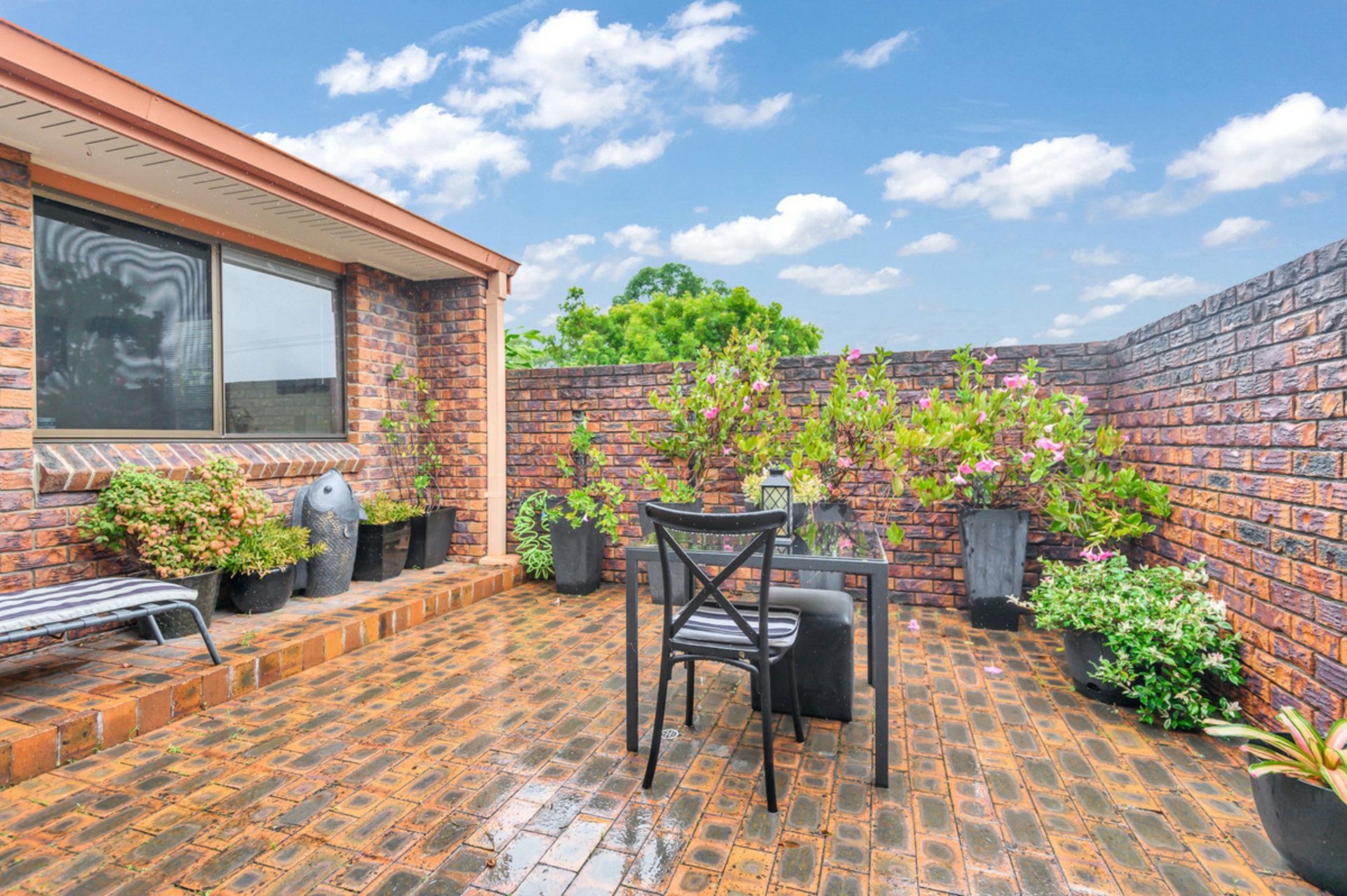 25 Ashley Road, CHERMSIDE WEST