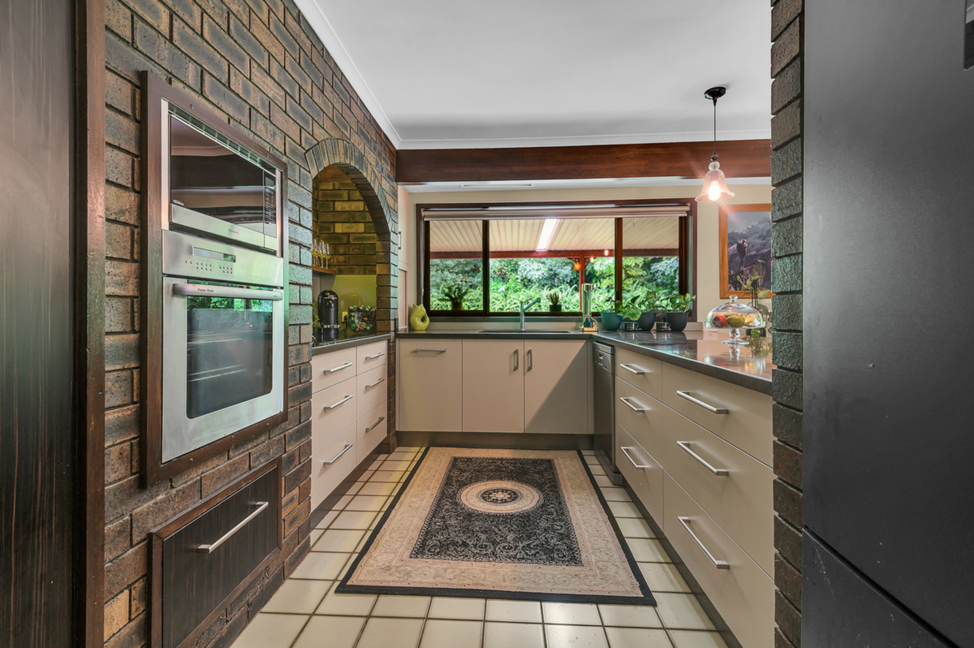 25 Ashley Road, CHERMSIDE WEST