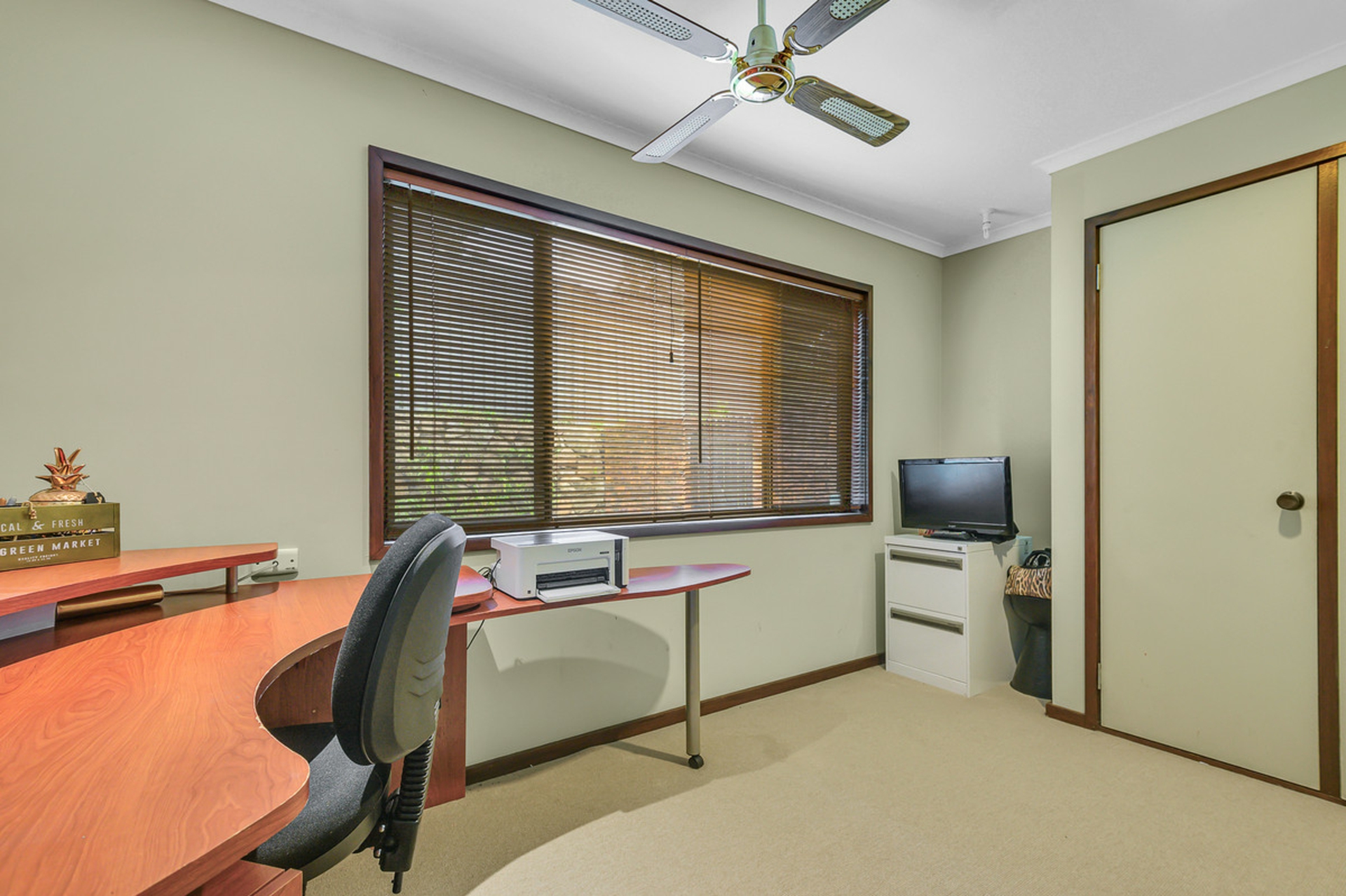 25 Ashley Road, CHERMSIDE WEST