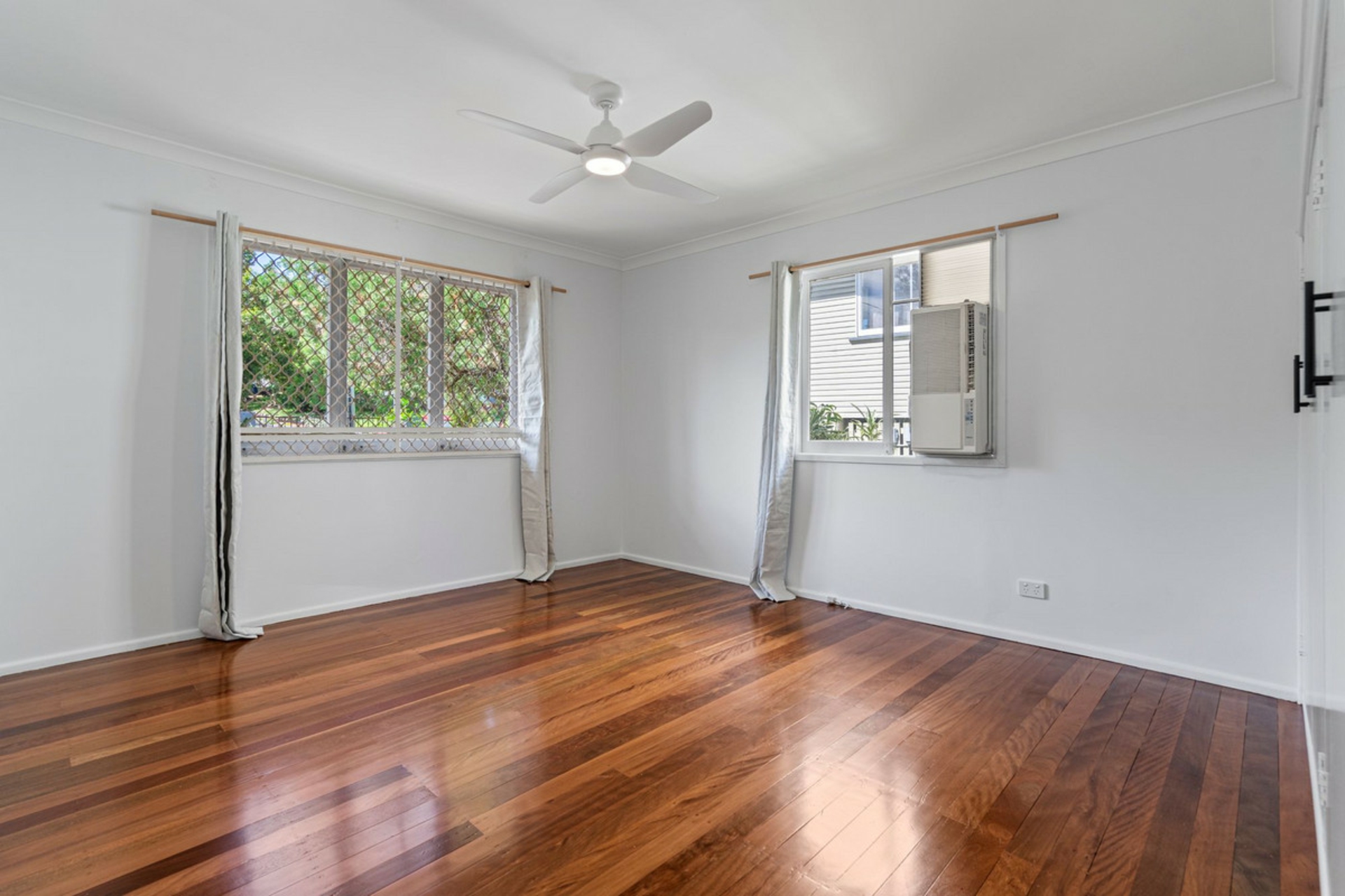 30 Centre Street, ASPLEY