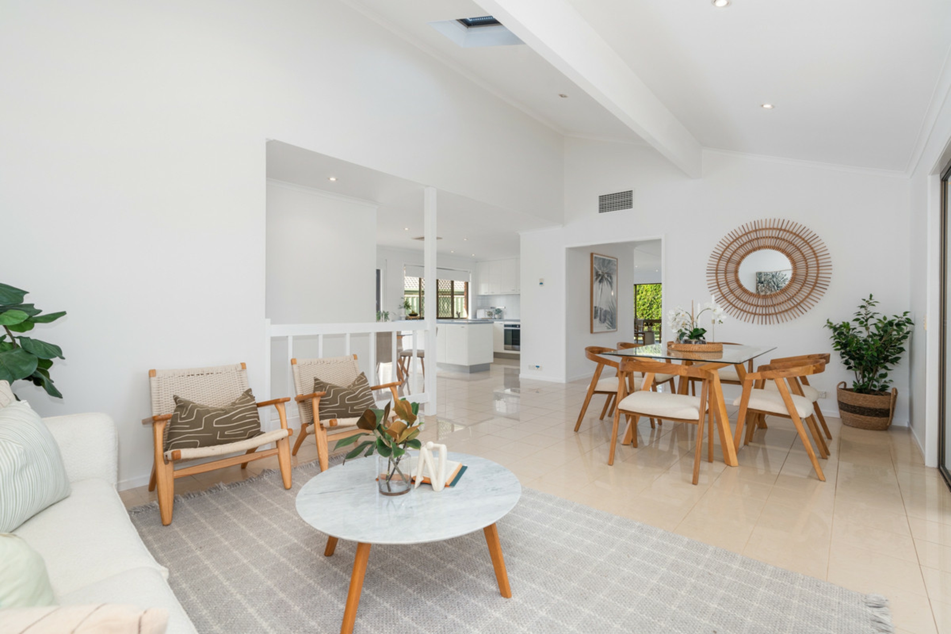 4 Lenz Street, CHERMSIDE WEST