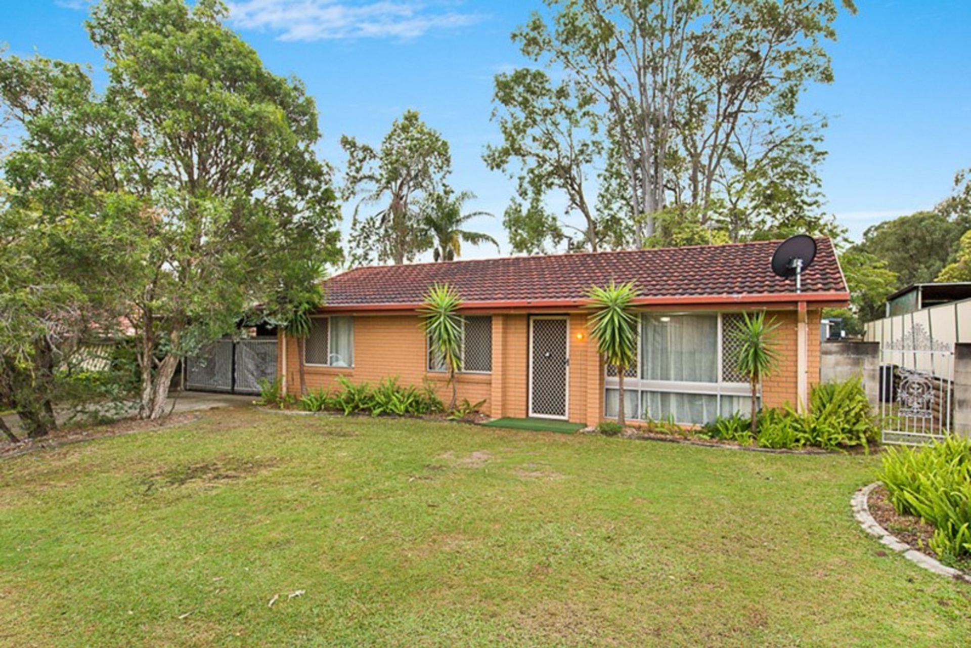 33 Evergreen Street, BRACKEN RIDGE