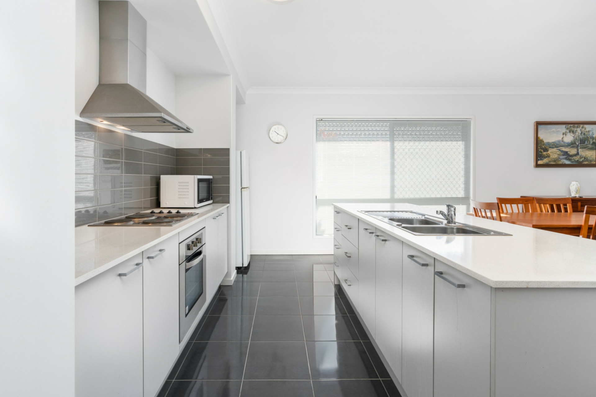 7 Botticelli Close, CARSELDINE