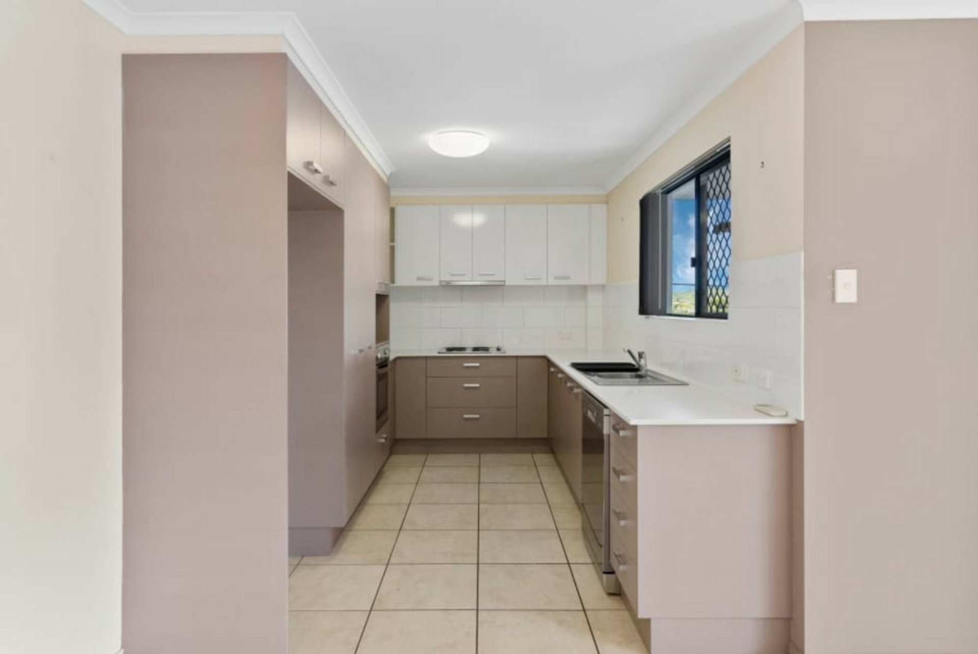 8/543 Hamilton Road, CHERMSIDE