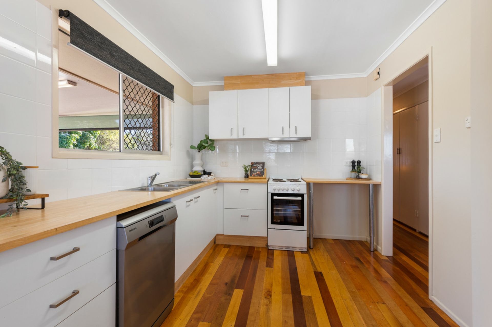 19 Tomago Street Aspley QLD House for Sale LJ Hooker