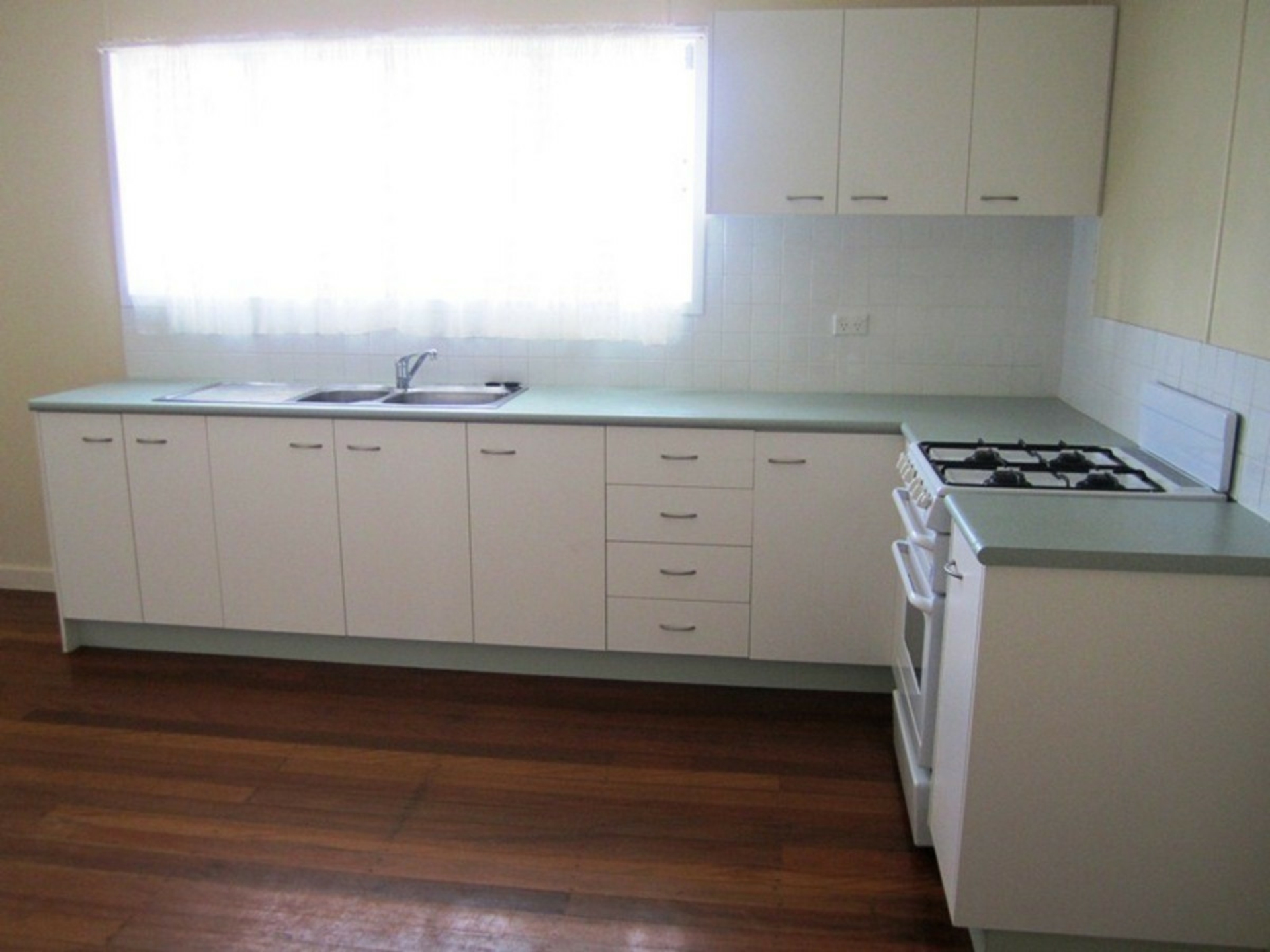 2 Geraint Street, BRACKEN RIDGE