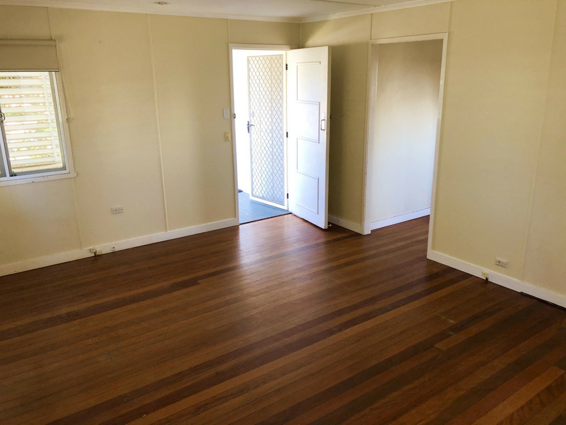 2 Geraint Street, BRACKEN RIDGE